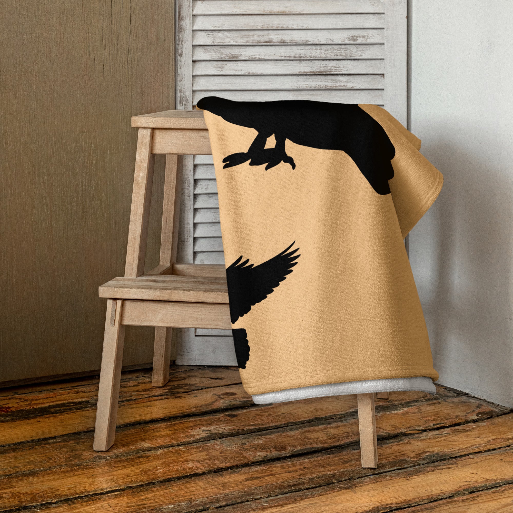 Bird Silhouette Towel - Pigeon