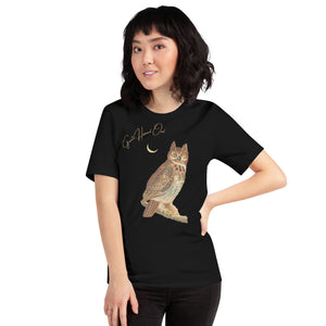 Black bird shirt with vintage owl art and the words "Great Horned Owl" on the top right. Worn by a woman.