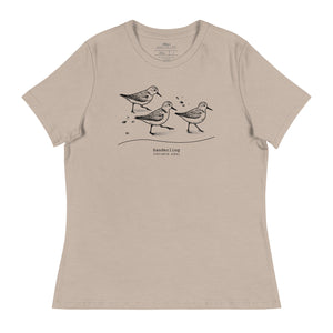 Heathered taupe bird shirt featuring an illustration of a three sanderlings on a beach and the common and scientific names for the bird underneath.